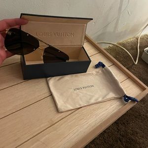 Loui Vuitton 100% authentic